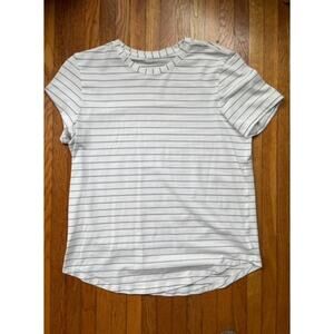 Lululemon Love Crewneck T-Shirt Size 8 GUC